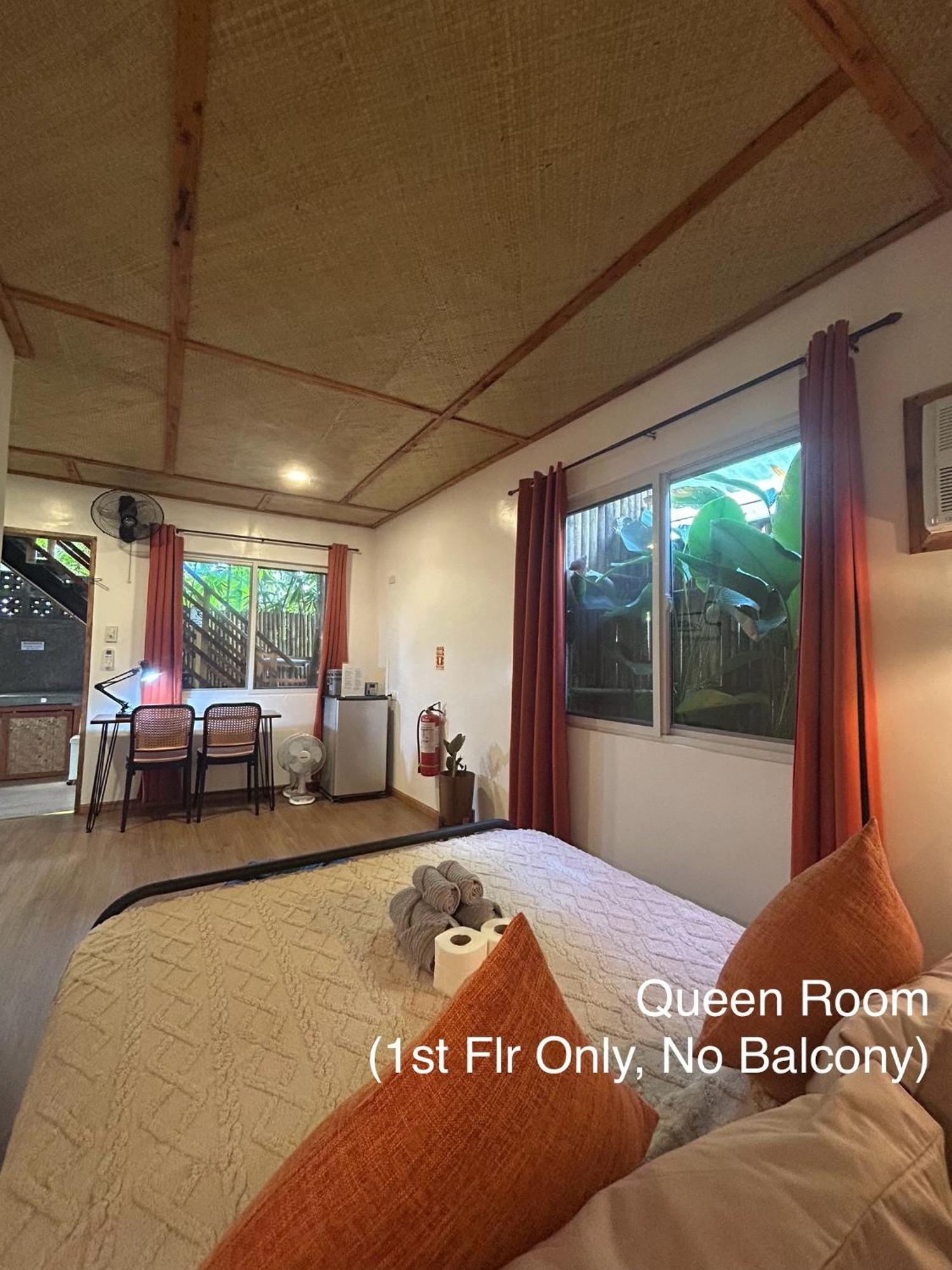 Wayans Siargao Homestay Хенерал Луна Екстериор снимка