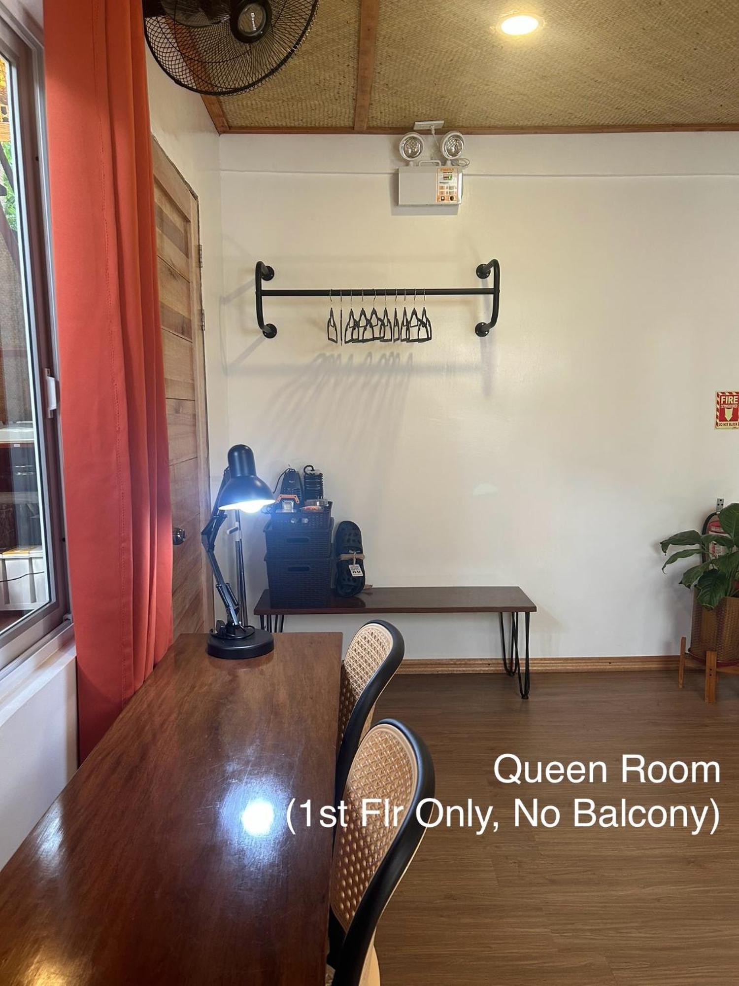 Wayans Siargao Homestay Хенерал Луна Екстериор снимка