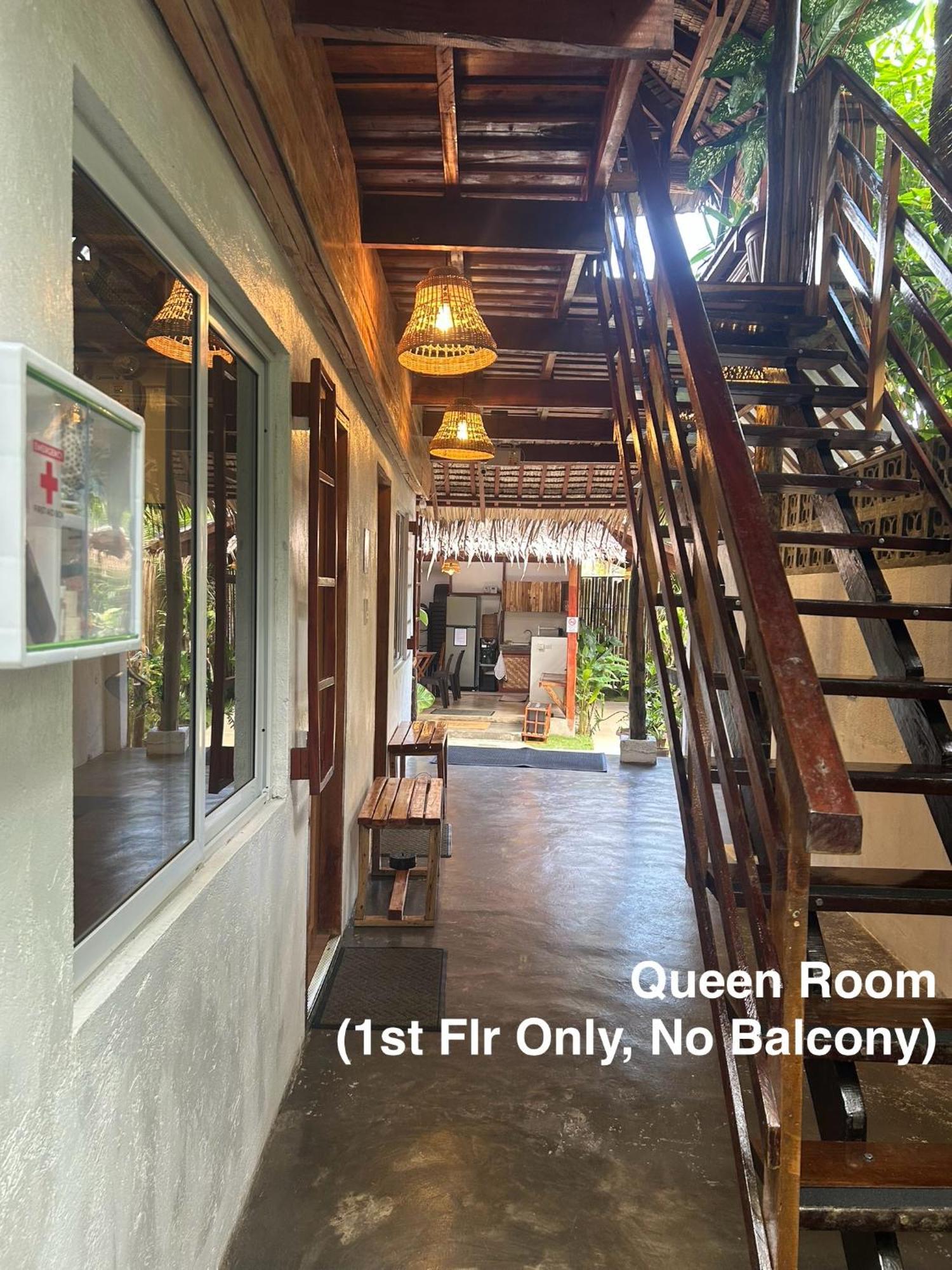 Wayans Siargao Homestay Хенерал Луна Екстериор снимка