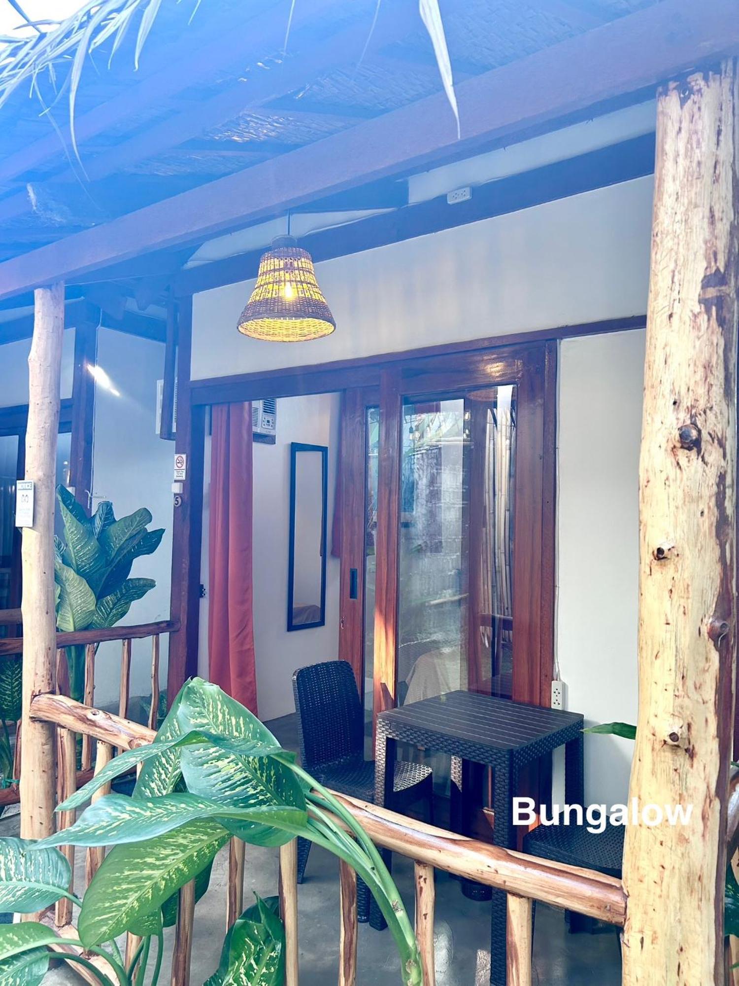 Wayans Siargao Homestay Хенерал Луна Екстериор снимка
